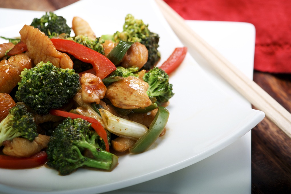 Broccoli Chicken Stir-Fry Meal
